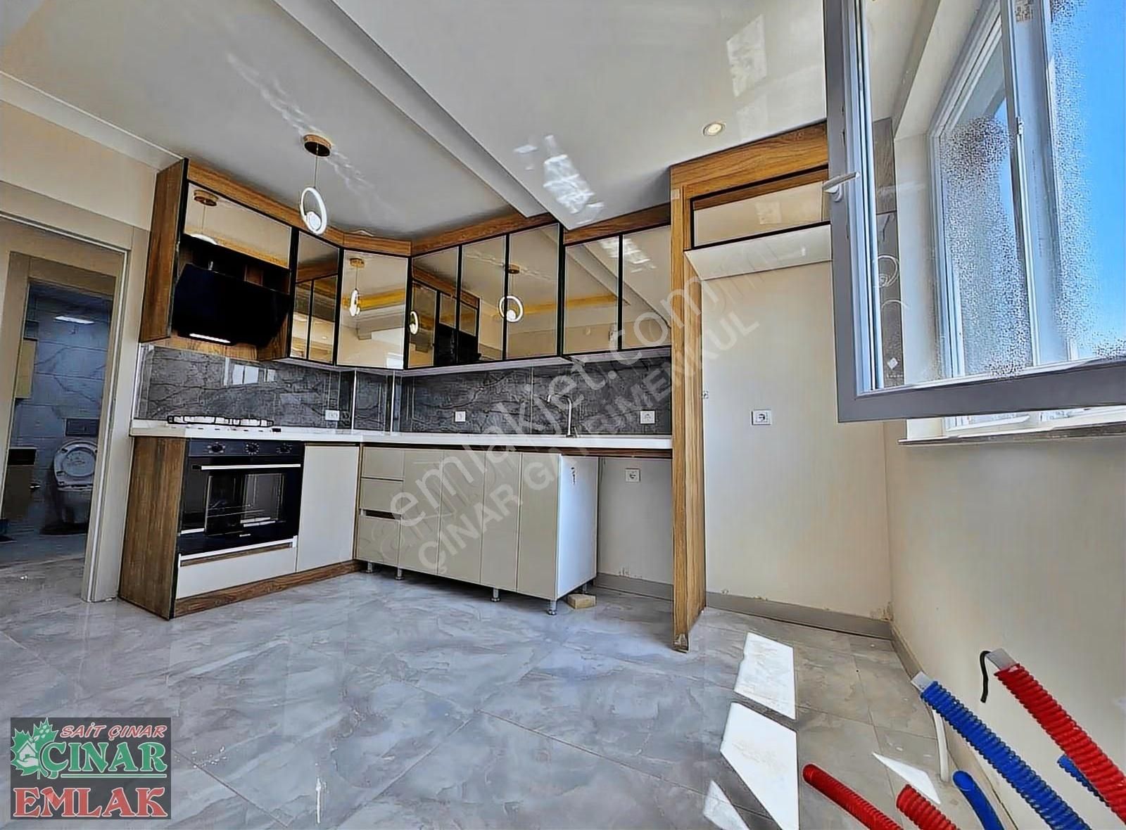 Çınar'dan Hem Merkezi Hem Estetik Tasarımıyla 3+1 Arakat Dairesi - Görsel 3