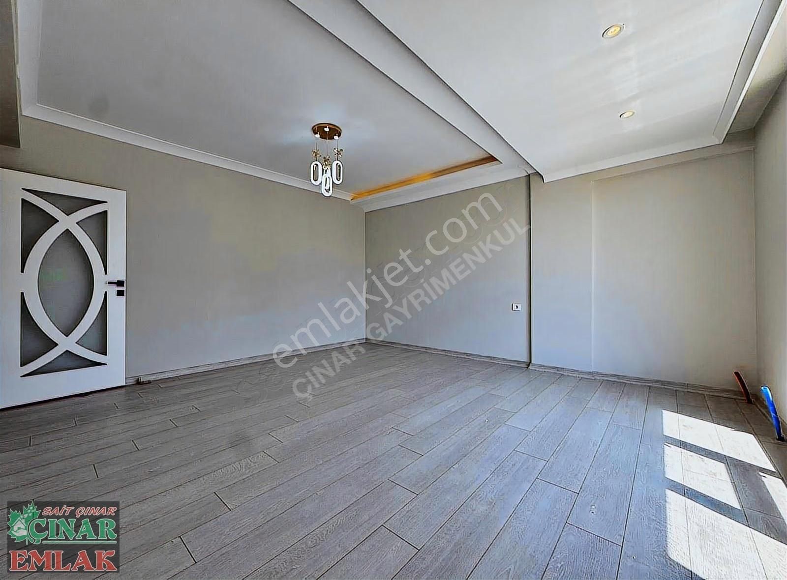 Çınar'dan Hem Merkezi Hem Estetik Tasarımıyla 3+1 Arakat Dairesi - Görsel 11