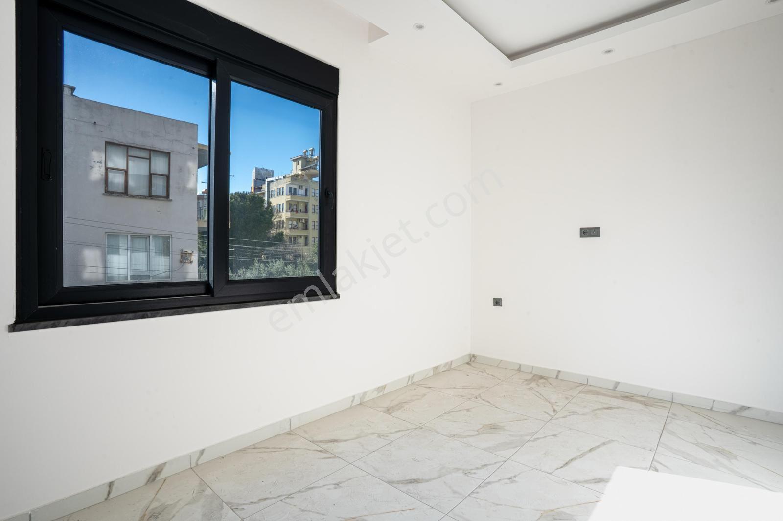 Alanya Merkez De Satılık 2+1 Temiz Site İçerisinzde Yeni Bina - Görsel 10