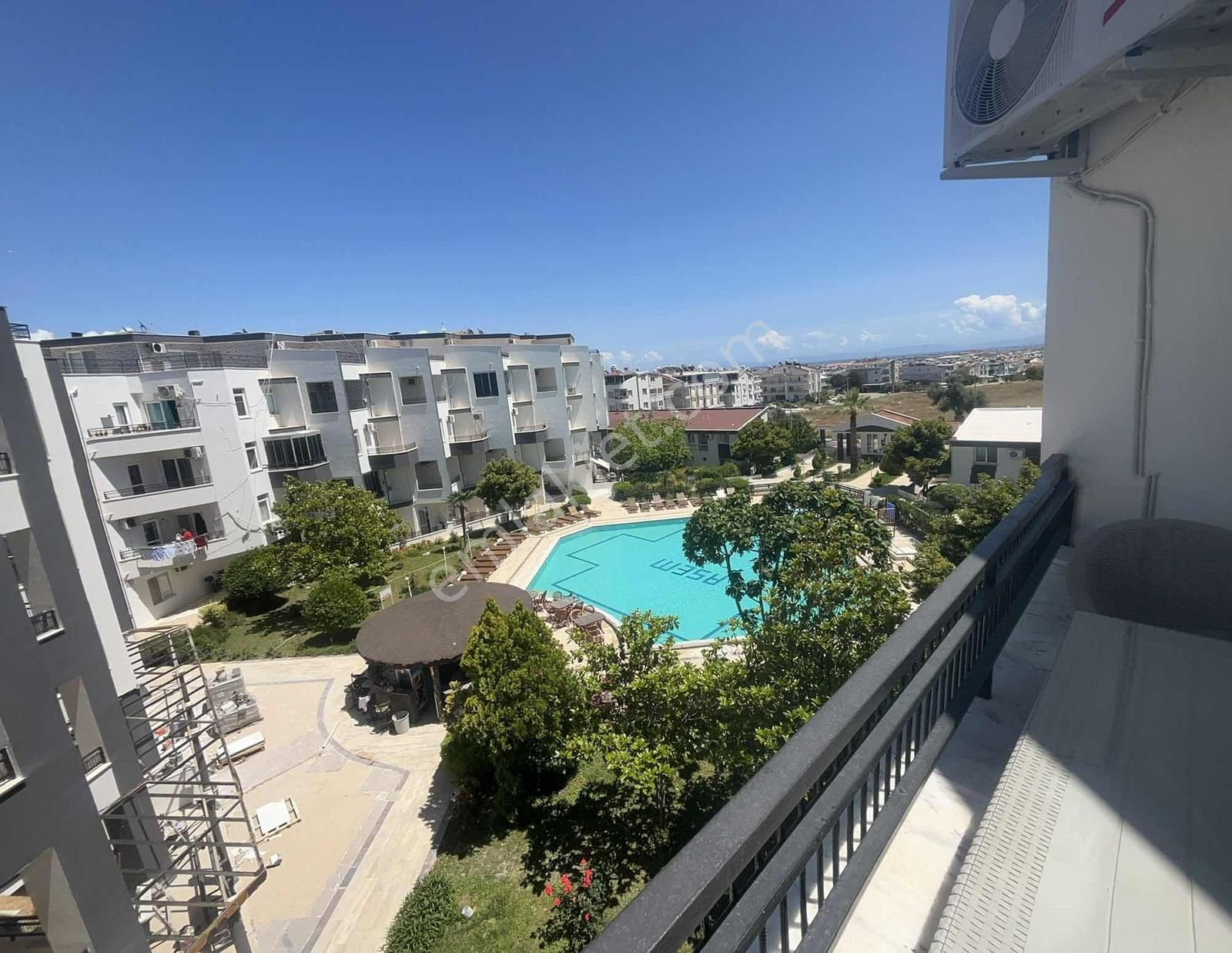 Efeler Mh De Havuzlu Sitede Eşyalı Daire - Görsel 20