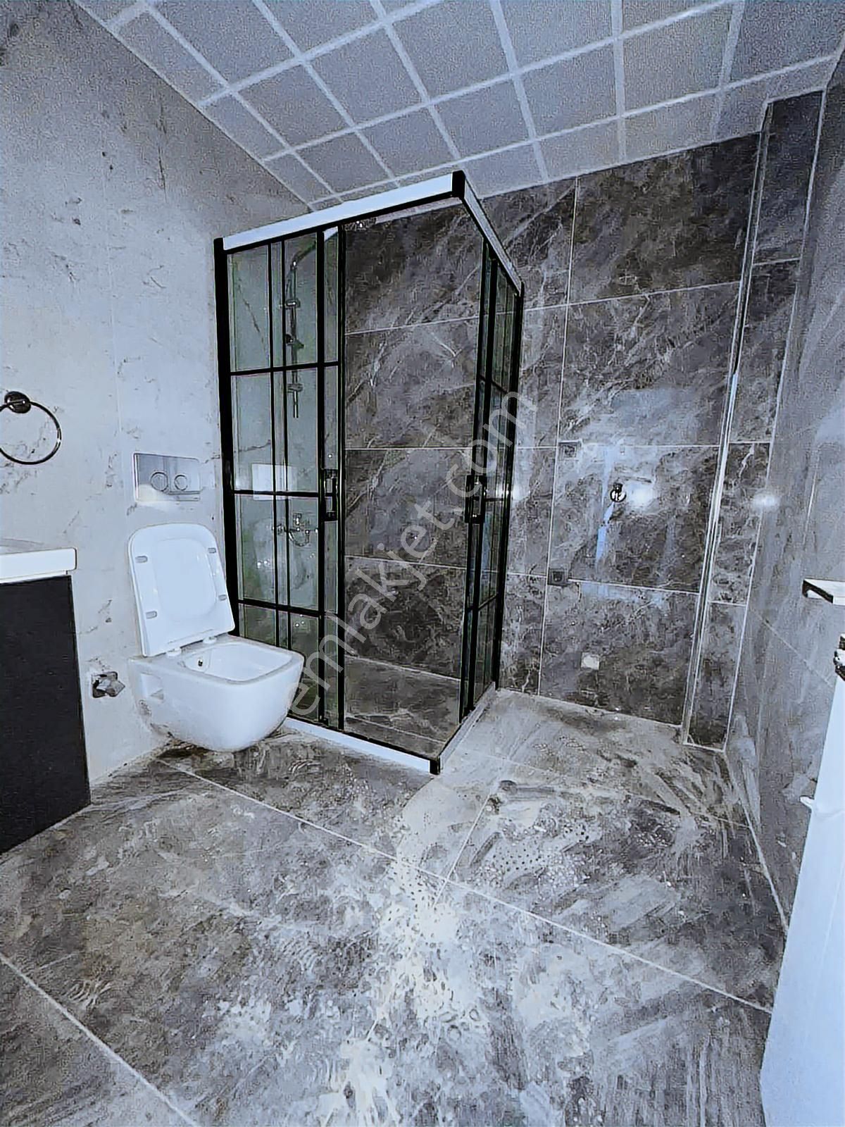 Altınkumda Havuzhu Sitede Bahçeli Daire - Görsel 5