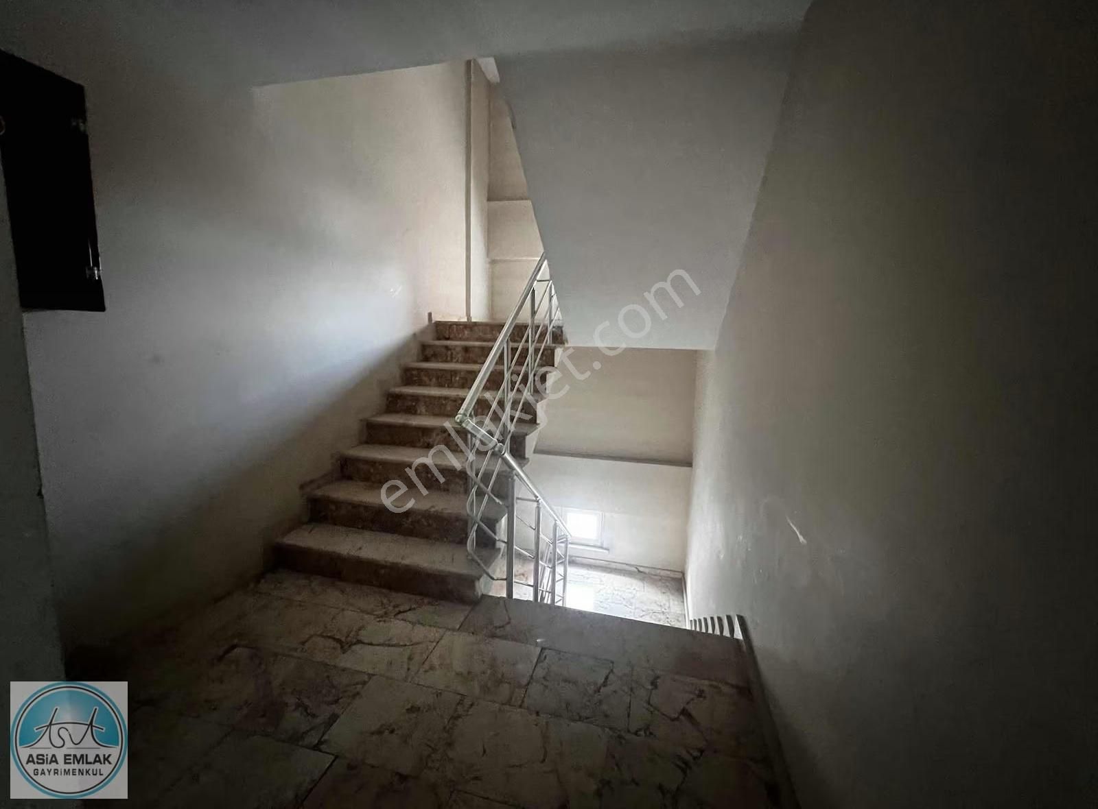 Asia Dan Esenler De Kiralık 2+1 Ara Kat Daire - Görsel 19