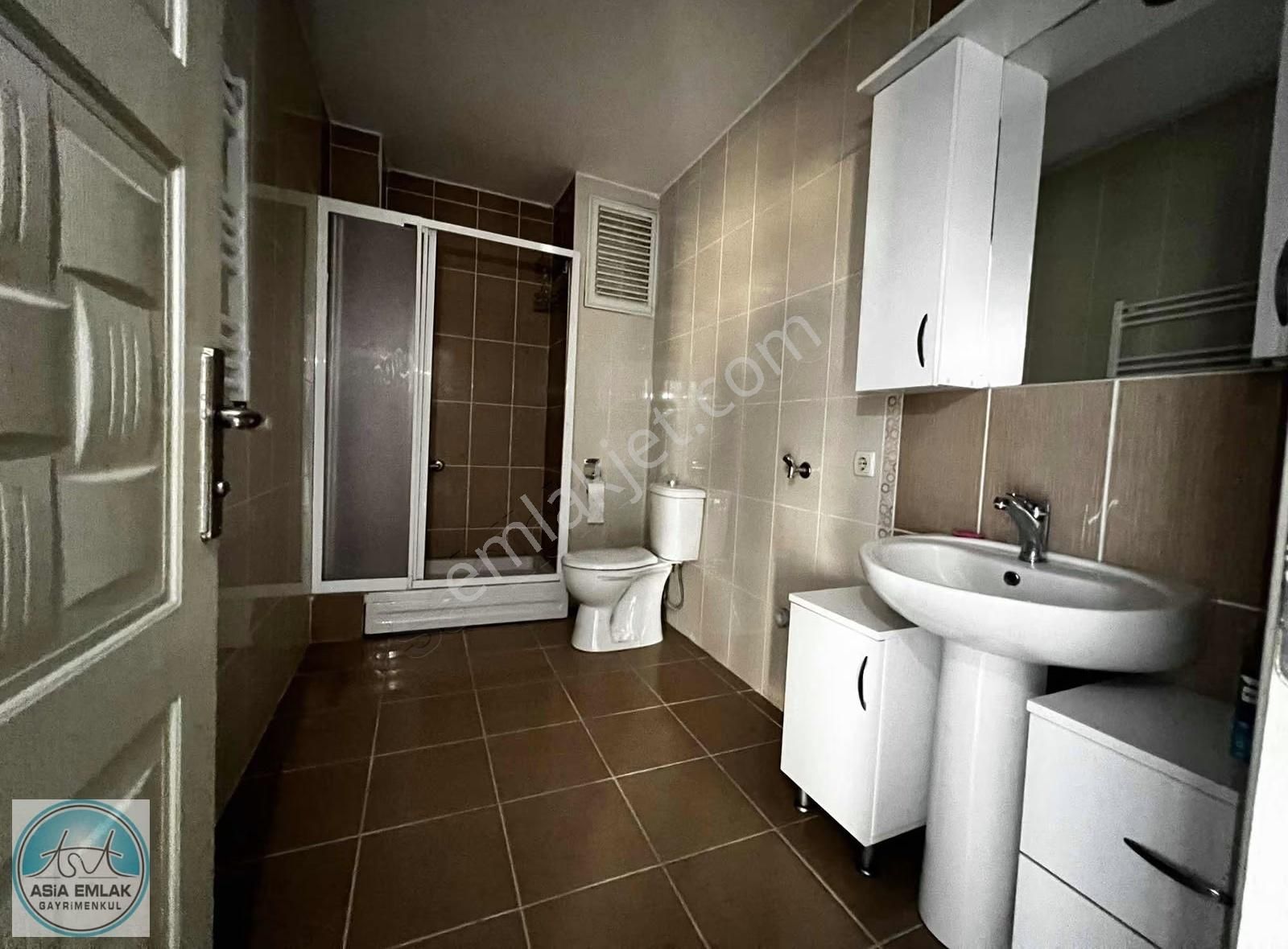 Asia Dan Esenler De Kiralık 2+1 Ara Kat Daire - Görsel 24