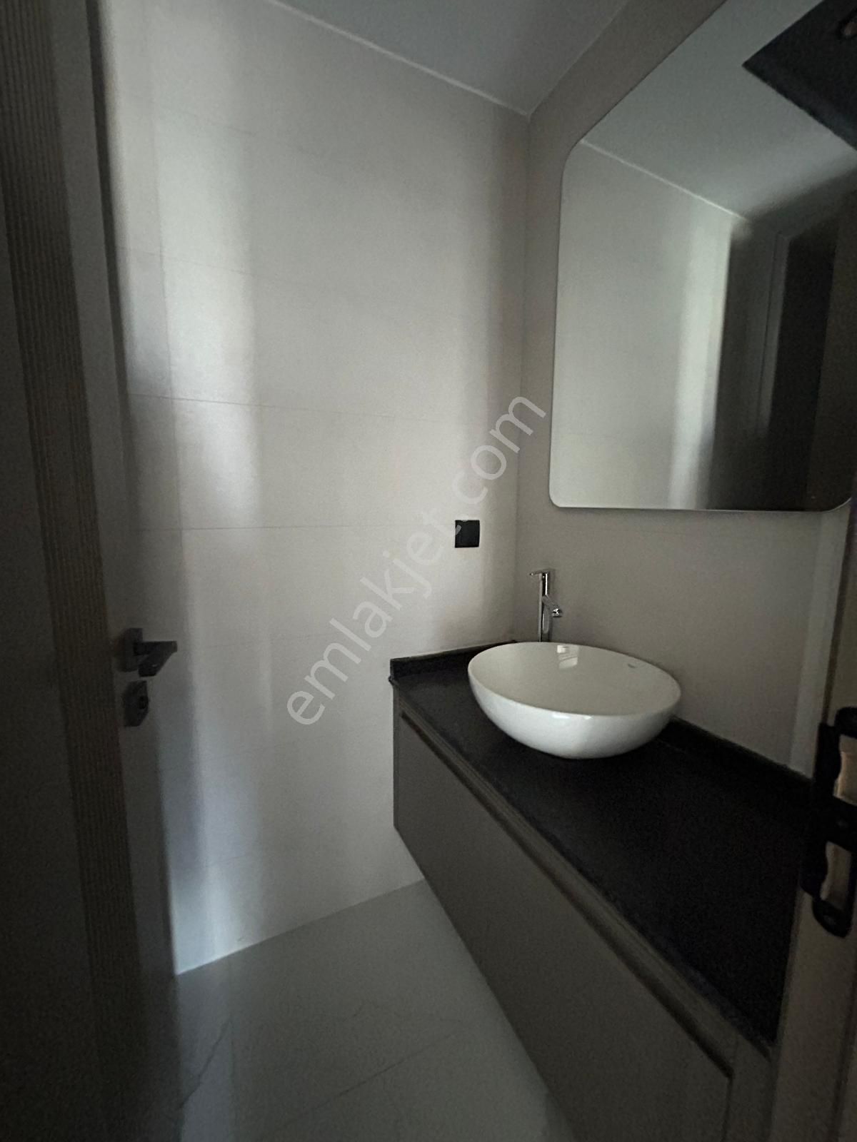 Alparslan Türkeş Bulvarı Metro Yolu Üzerinde 3+1+sıfır Satılık Daire............ - Görsel 23