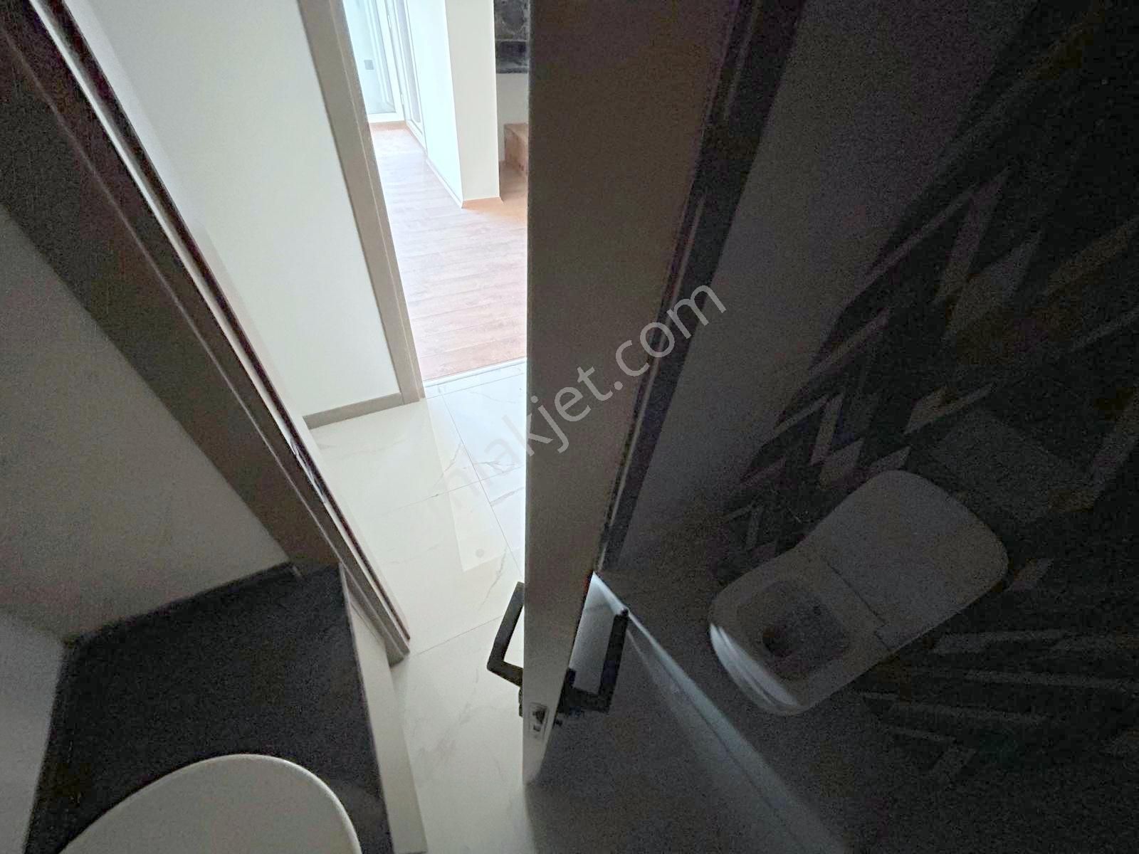 Alparslan Türkeş Bulvarı Metro Yolu Üzerinde 3+1+sıfır Satılık Daire............ - Görsel 22