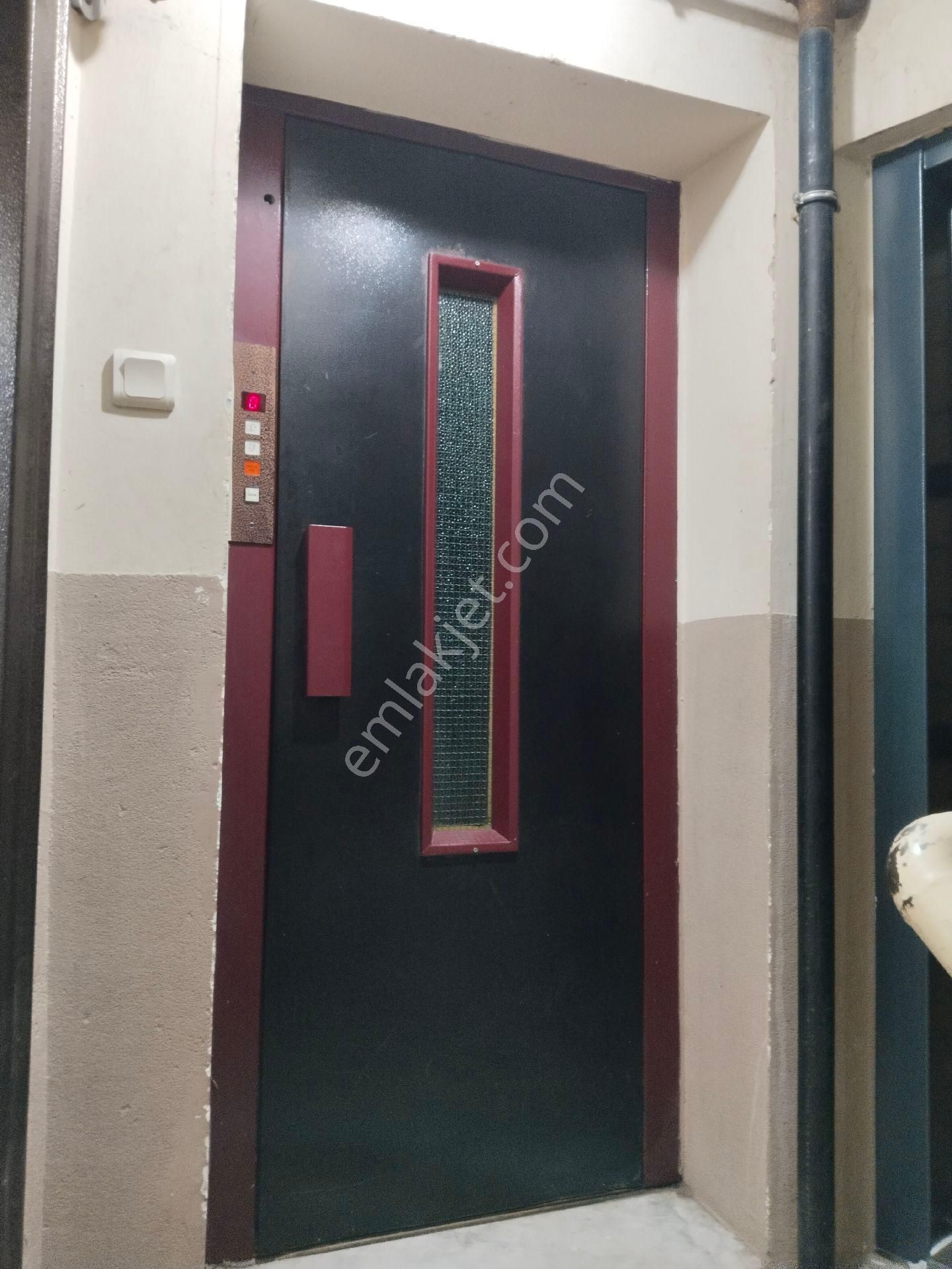 Türbe Caddesi Üzeri 2+1 - Görsel 30