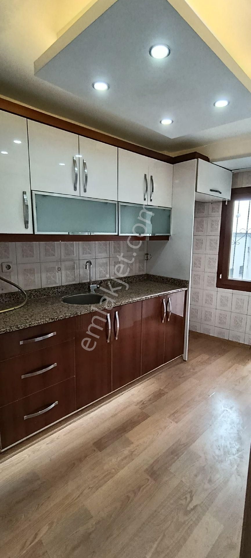 Türbe Caddesi Üzeri 2+1 - Görsel 19