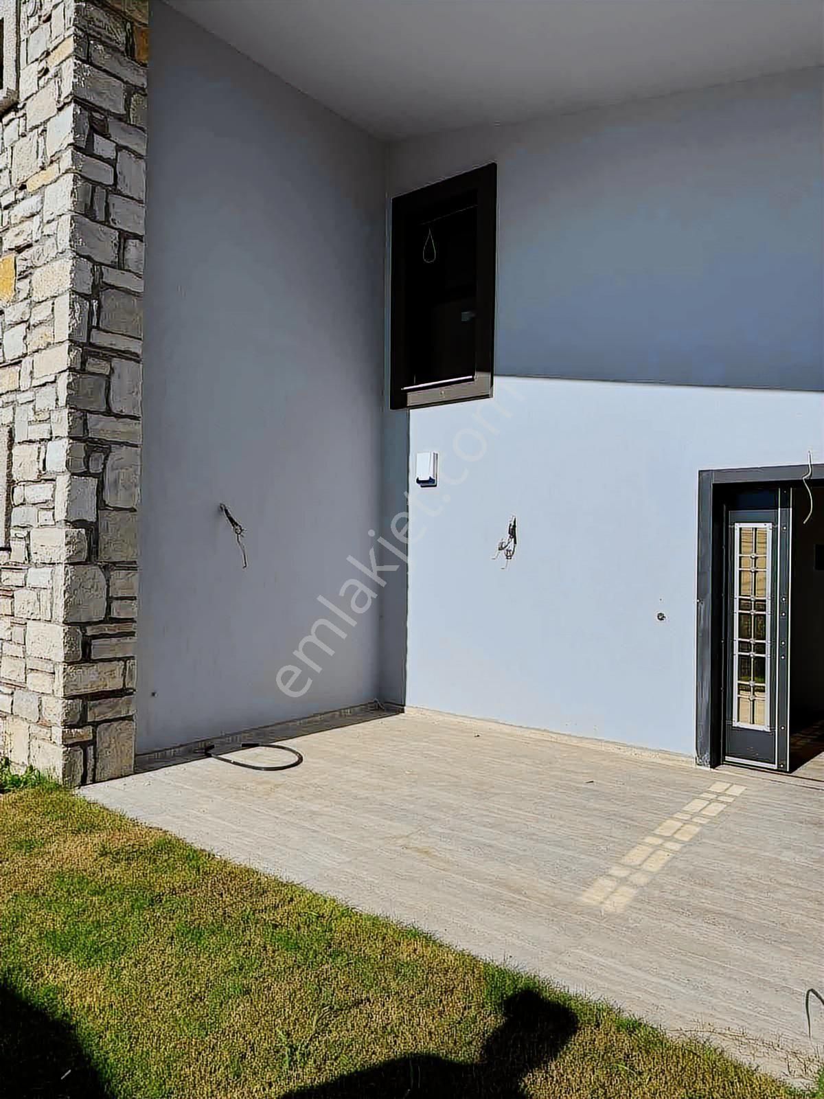 Mertege'den Kuşçularda 5+1 Kiralık Villa - Görsel 20