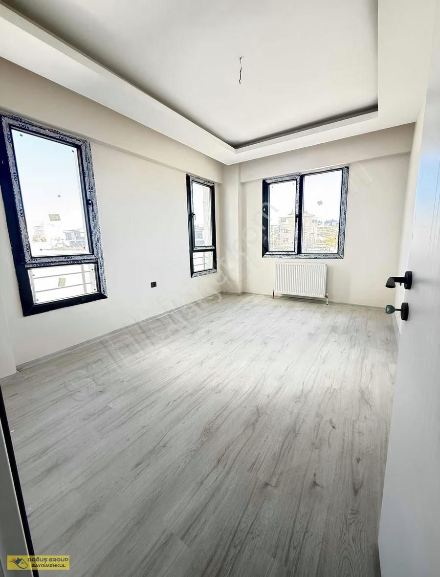 General Emir Mahallesinde Villaların Karşısında Teslim Daire - Görsel 6