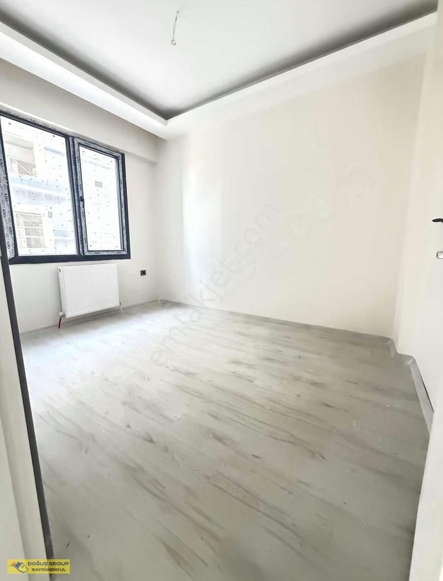 General Emir Mahallesinde Villaların Karşısında Teslim Daire - Görsel 5