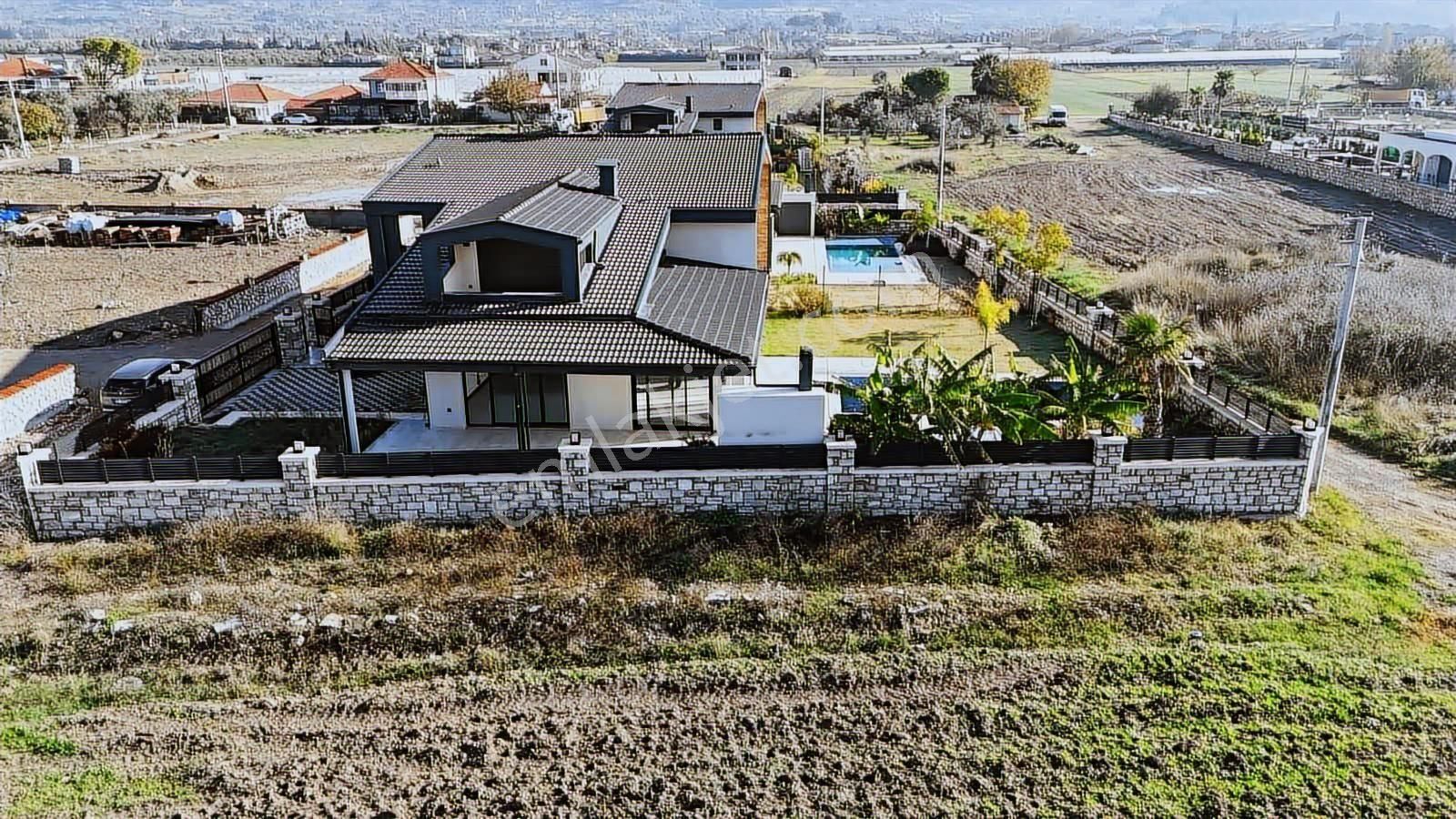 Yeni Yıla Yeni Ev! Kuşçular 'da Kaçırılmayacak 5+1 Villa - Görsel 25