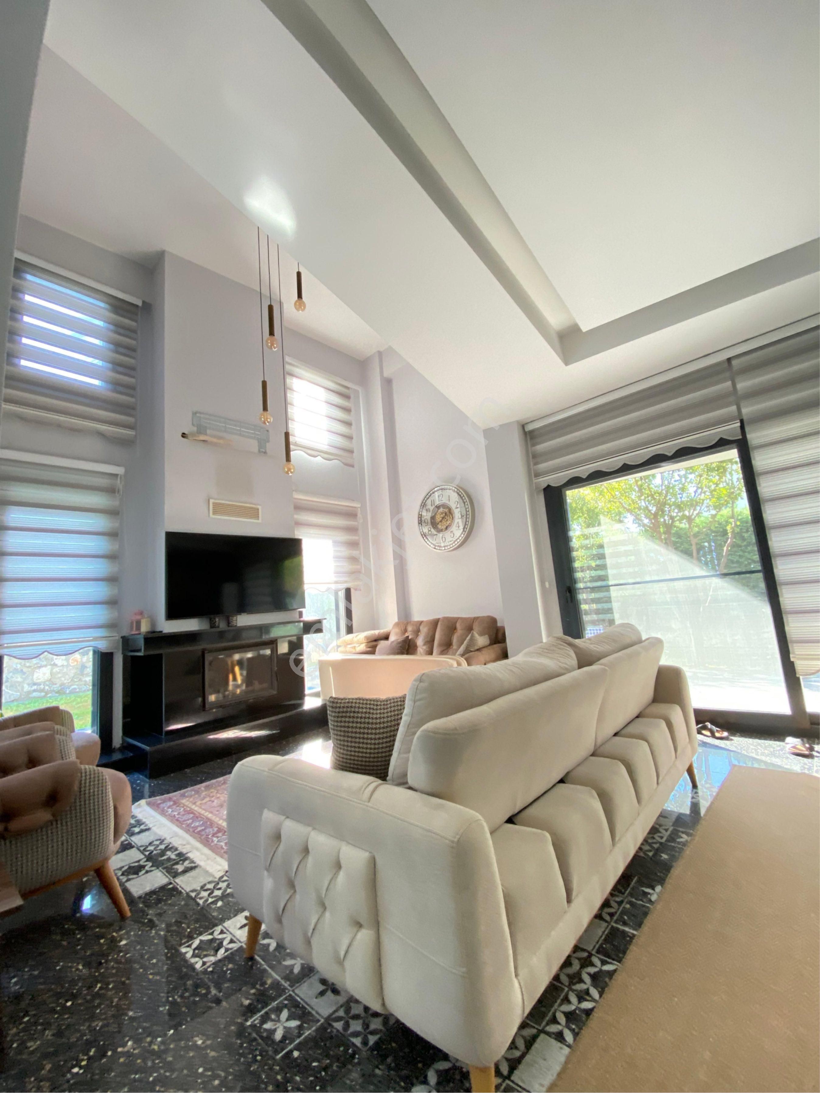 Merkezi Konumda Ultra Lüx Özel Havuzlu 4+1 Full Eşyalı Satılık Villa - Görsel 4