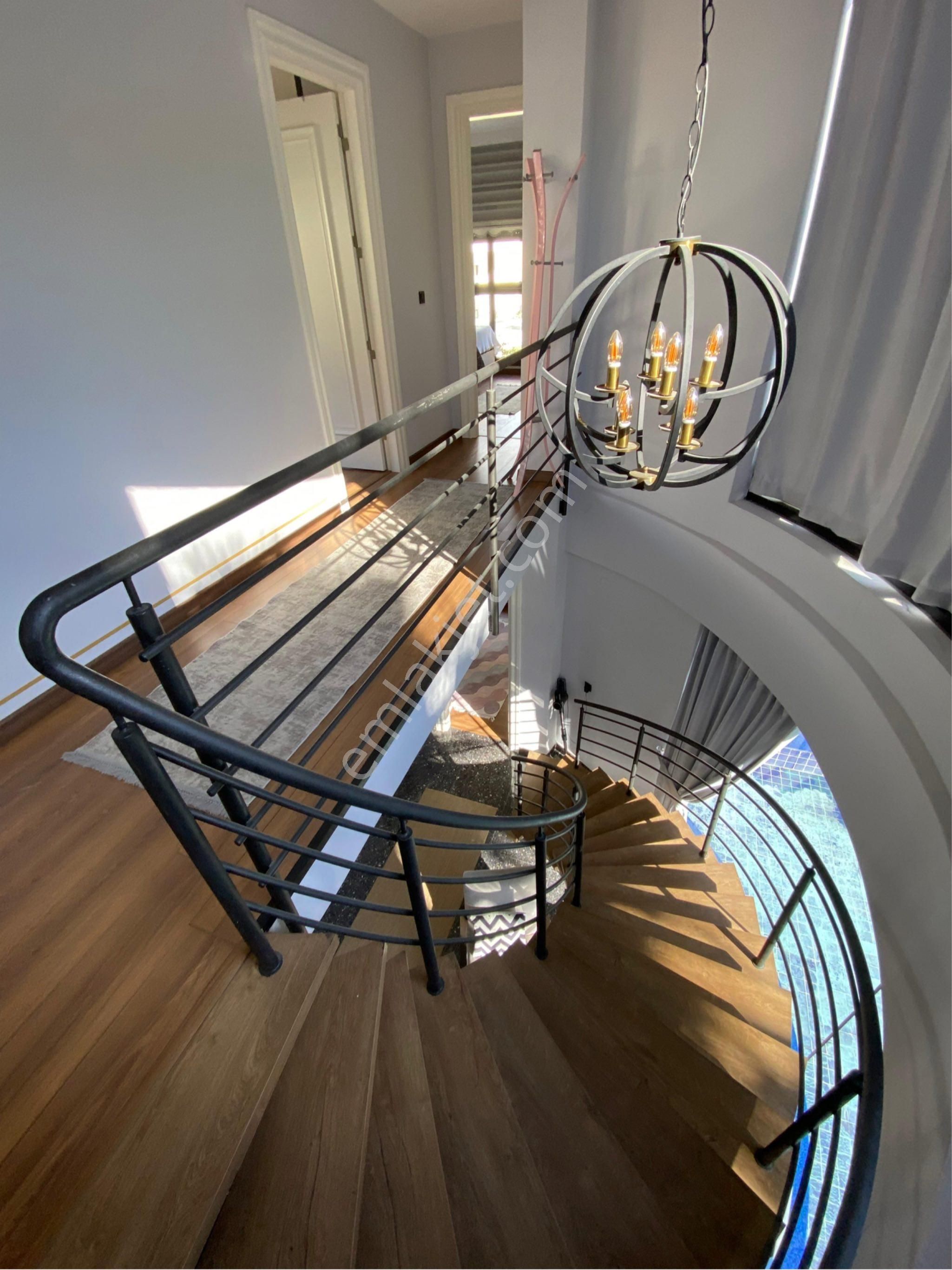 Merkezi Konumda Ultra Lüx Özel Havuzlu 4+1 Full Eşyalı Satılık Villa - Görsel 14