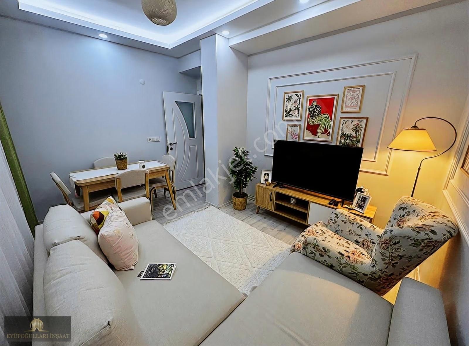 Yenidoğan Mah Satılık * 4 Yıllık * 2+1 Yüksek Camlı Bahçe Katı