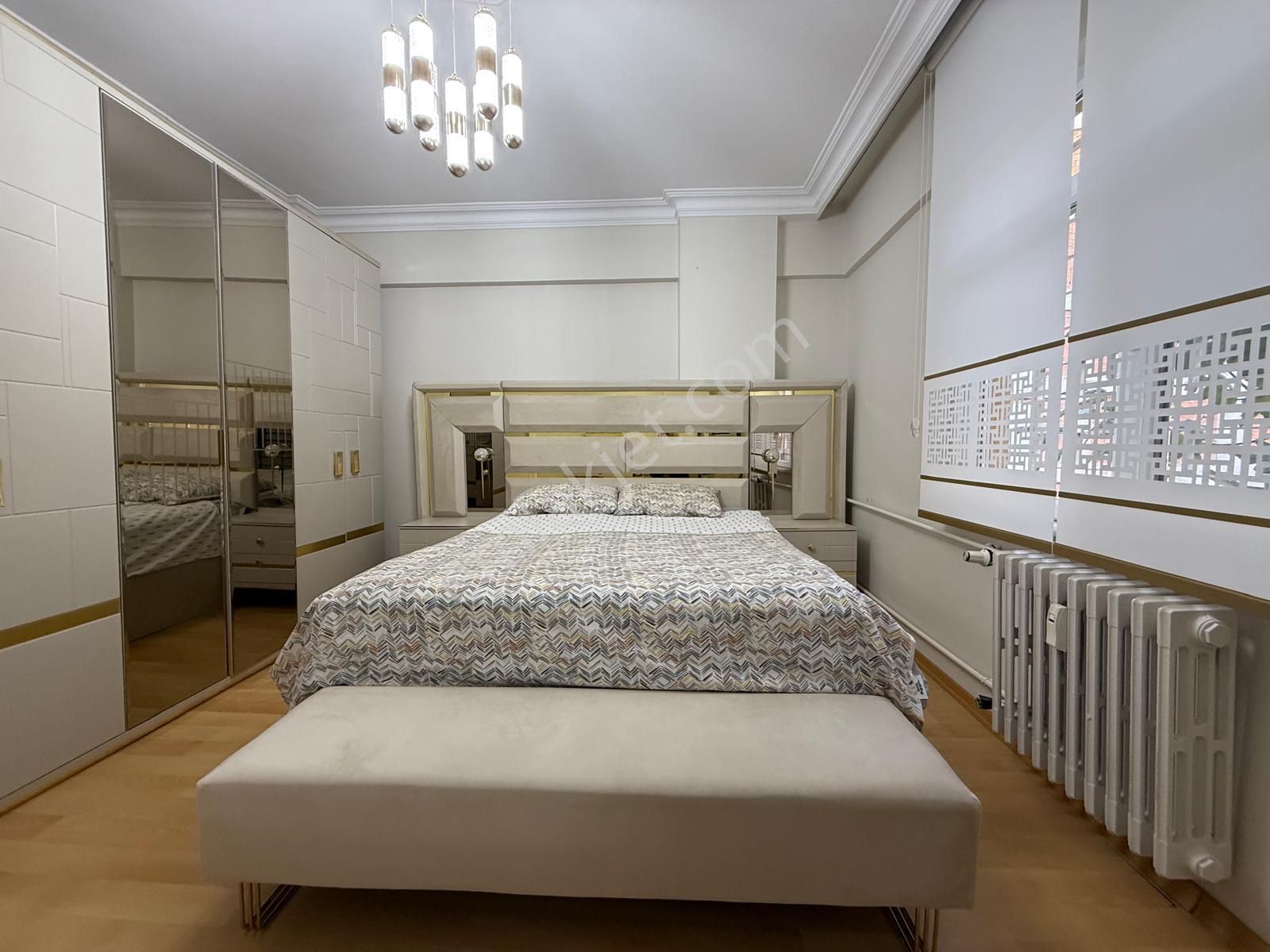 Bahçelievler'de K.otoparklı Masrafsız Ön Cephe 3+1 Ara Kat Acil - Görsel 19