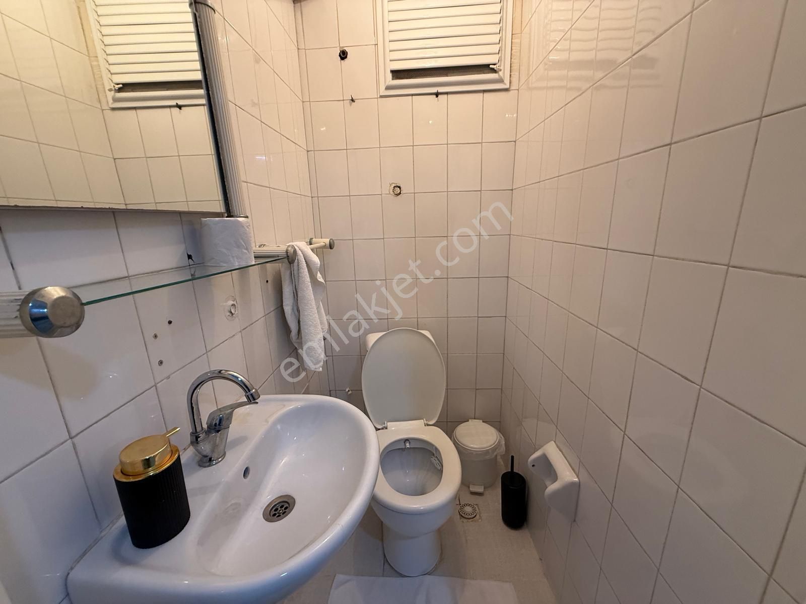 Bahçelievler'de K.otoparklı Masrafsız Ön Cephe 3+1 Ara Kat Acil - Görsel 28