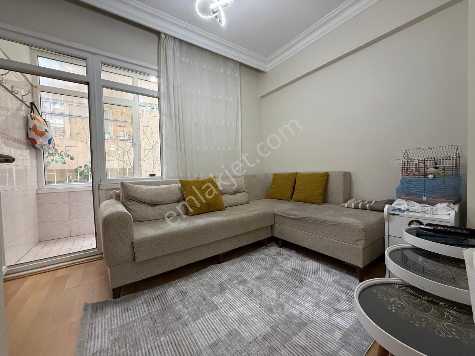 Bahçelievler'de K.otoparklı Masrafsız Ön Cephe 3+1 Ara Kat Acil - Görsel 22