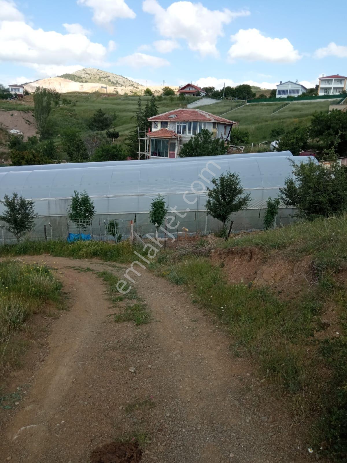 Arkadaş Emlaktan Melih Gazi Bağlar Civarında Satılık Arsa 6.500.000 Tl