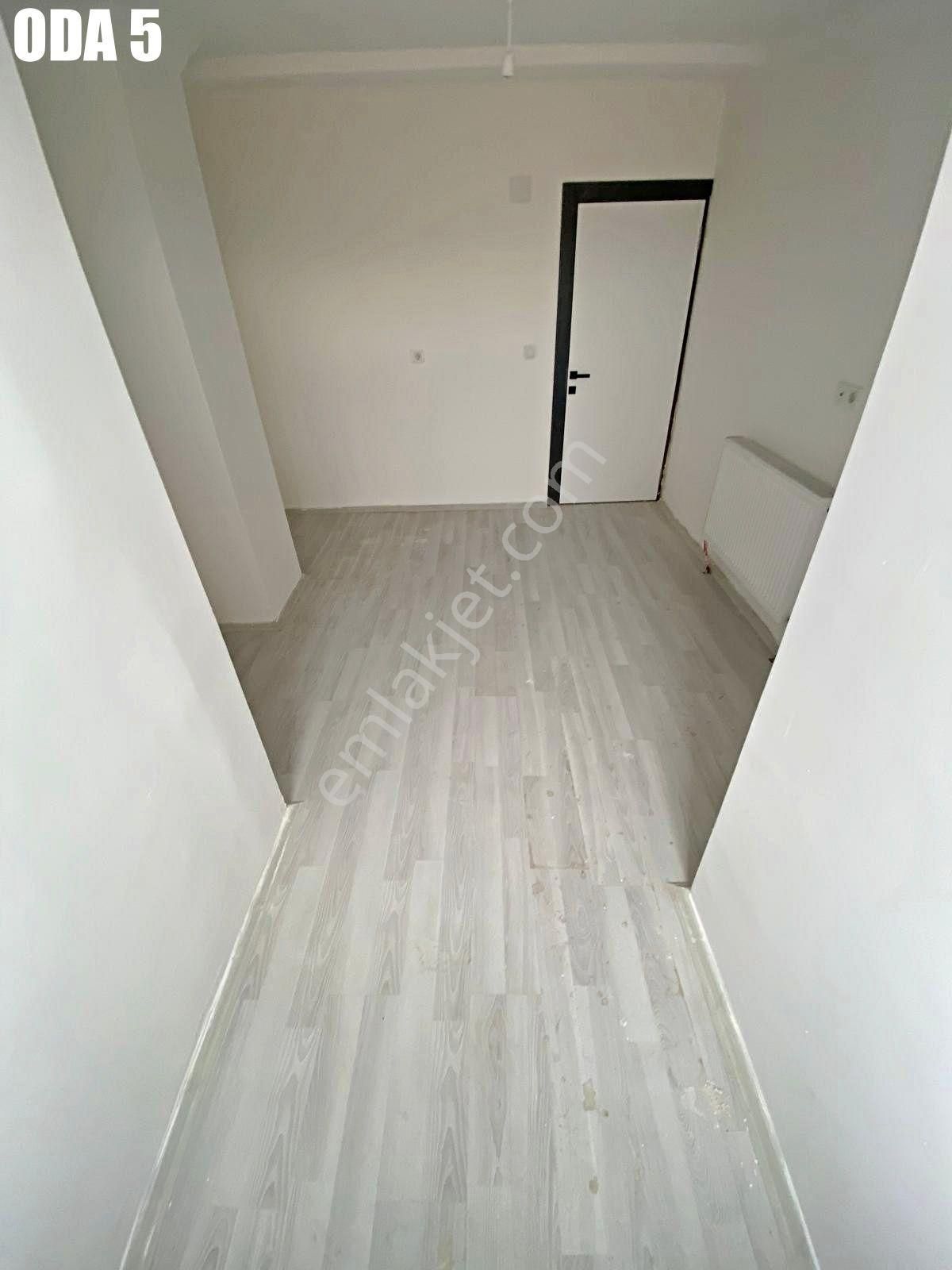 Alper Günbayram Okulu Yakını 5+1 Dublex Daire - Görsel 22