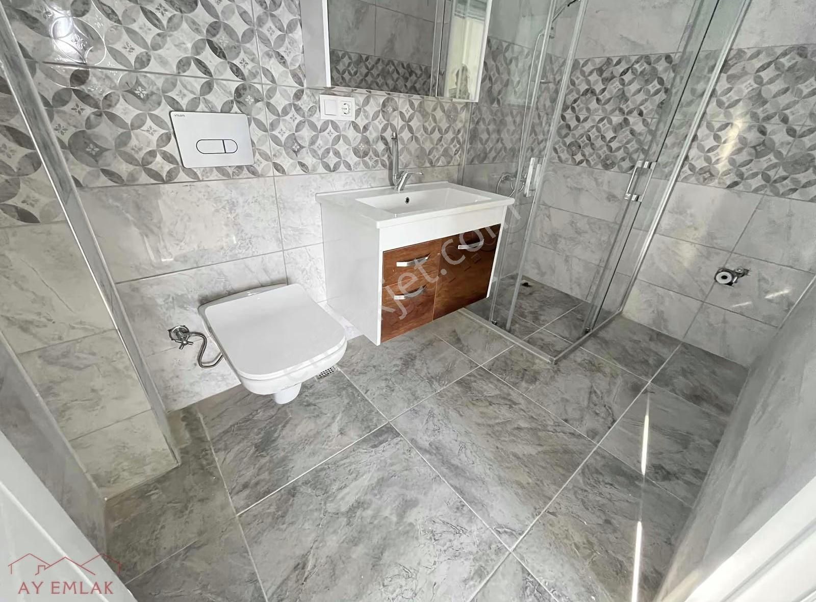 Karasu'da Müstakil Havuzlu Müstakil Bahçeli 4+1 Tripleks Villa. - Görsel 10