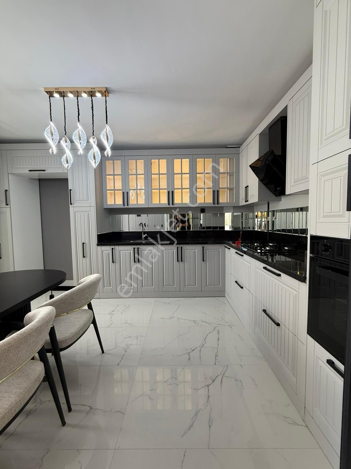 Yenikent Mustafa Kemalde Ultra Lüks Oturuma Hazır 4+1 Satılık Daire - Görsel 9