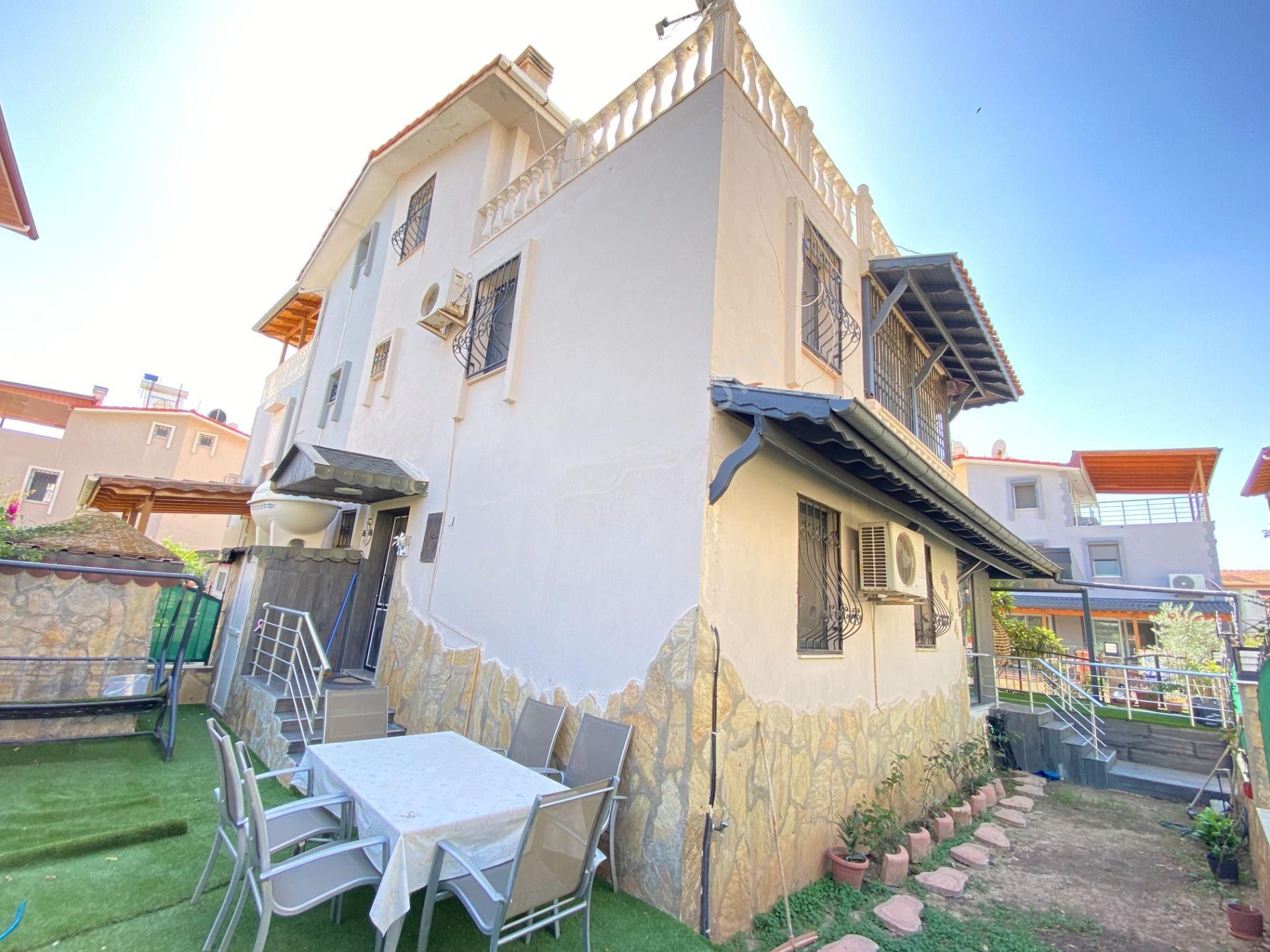 Seferihisar Ürkmez De Denize Tarafında Bahçeli Satılık 5+1 Villa - Görsel 6