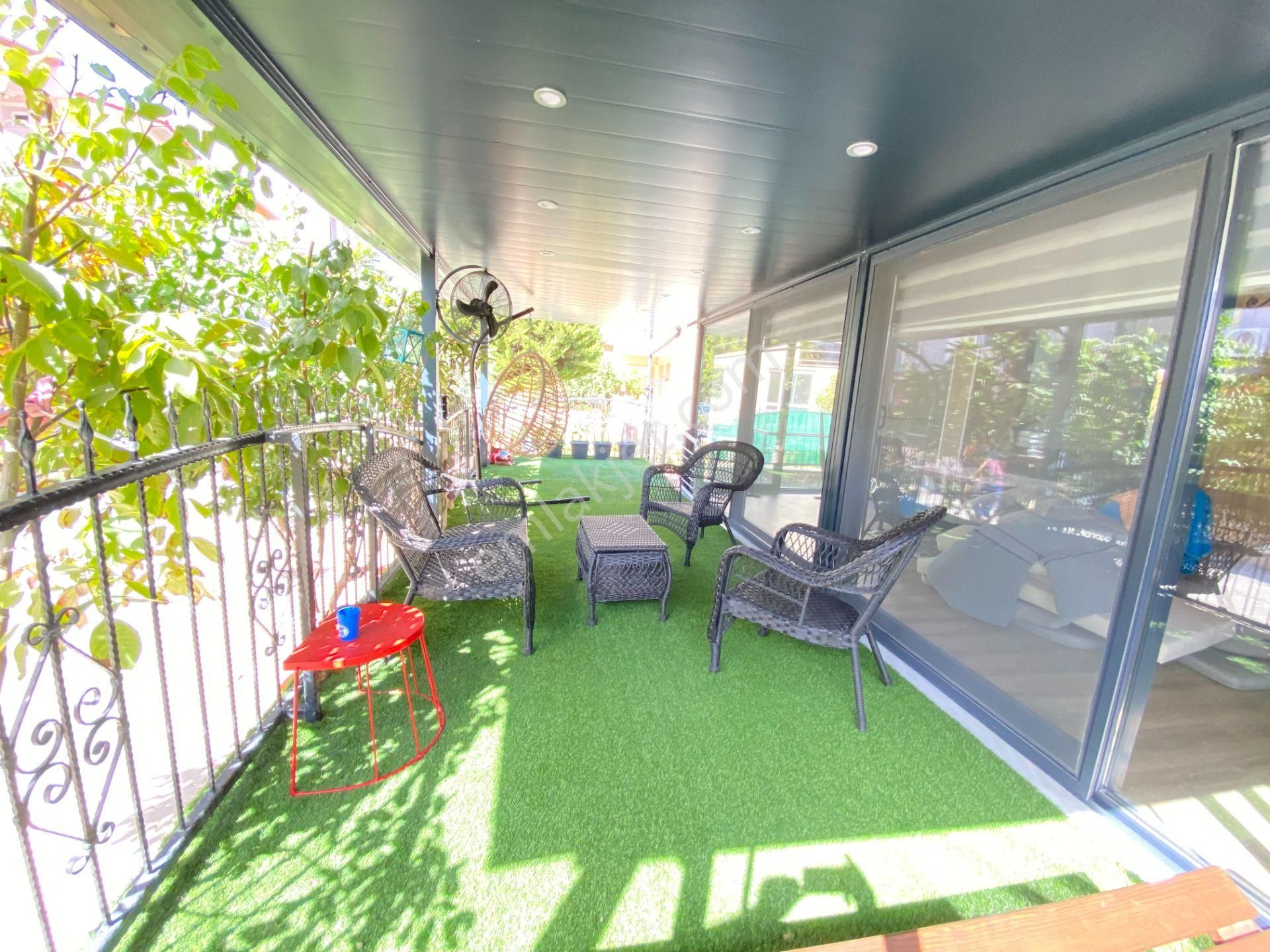 Seferihisar Ürkmez De Denize Tarafında Bahçeli Satılık 5+1 Villa - Görsel 25