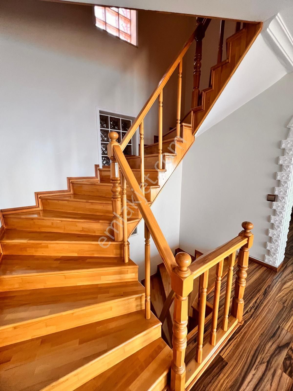 Kurşunluda Eşyalı Satılık 5+1 Lüks Tripleks Villa - Görsel 20