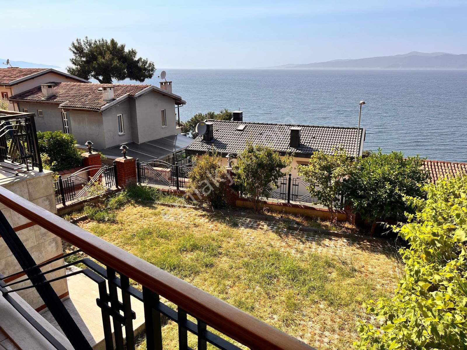 Kurşunluda Eşyalı Satılık 5+1 Lüks Tripleks Villa - Görsel 8