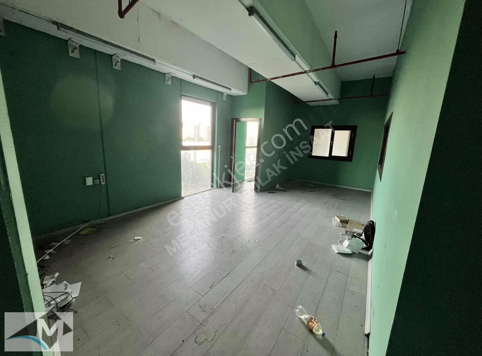 İkitelli Organize Sanayide 180m2 - Görsel 7