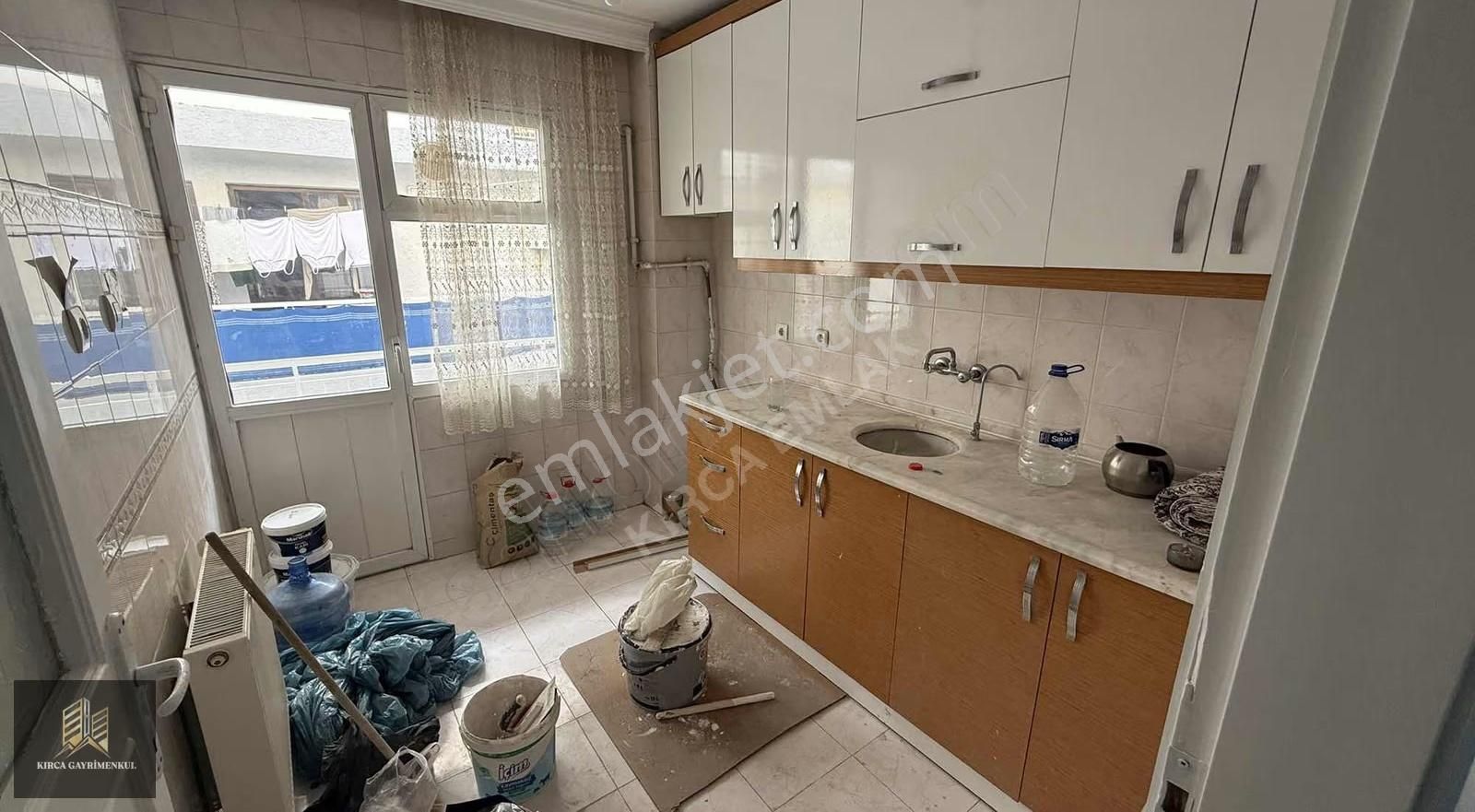 Yıldız Mah. Ara Kat, Site İçerisinde 3+1 Daire - Görsel 2