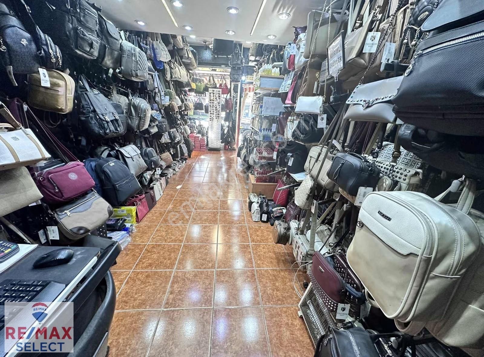 Sevcan Remax Zeytinburnu 58.bulvar Çaprazı Satılık Dükkan Mağaza - Görsel 3