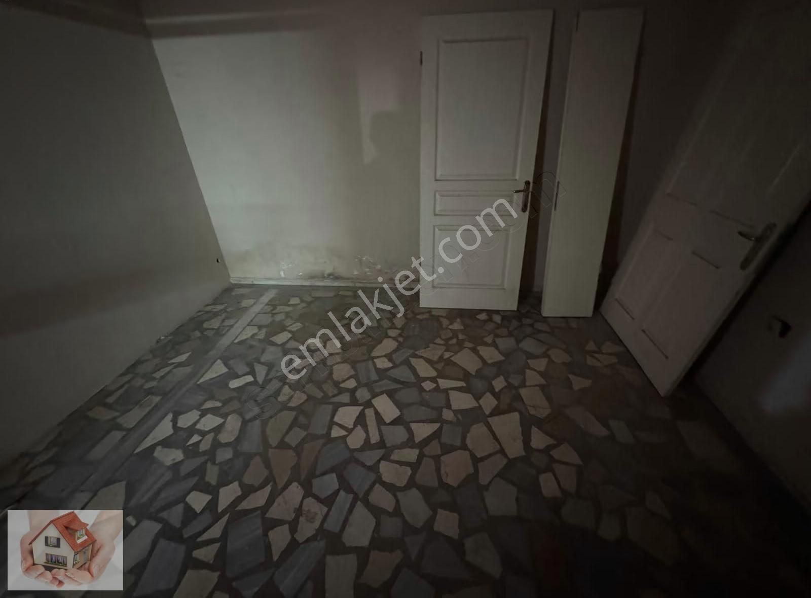 Doğuştan Armağanevlerde Kiralık Dükkan & Depo 175 M & 35.000 Tl - Görsel 14