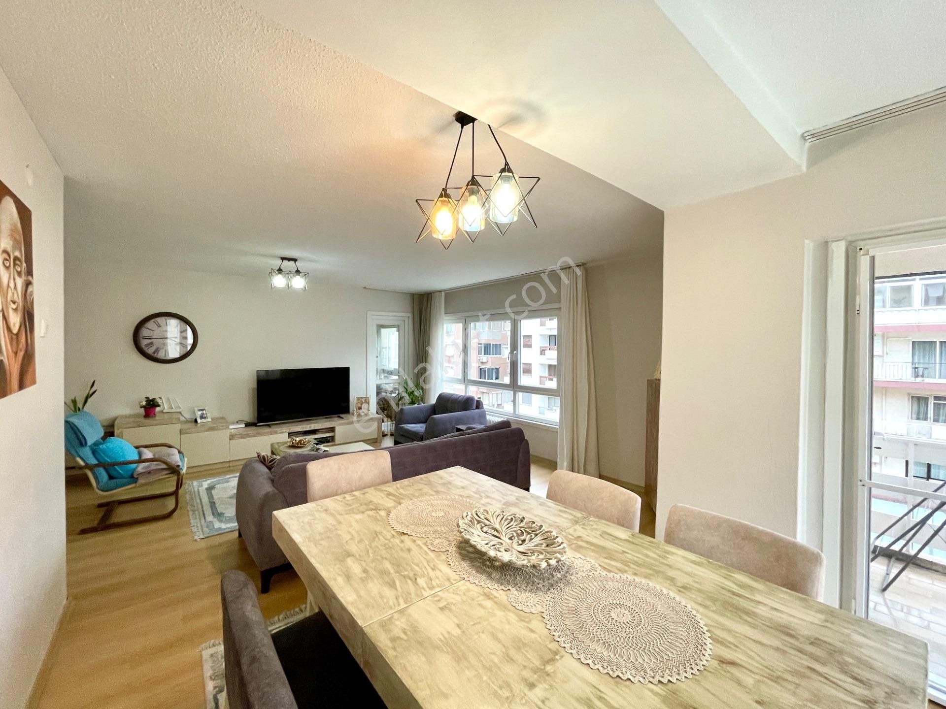 Mithatpaşa Cadde Üzeri, Bakımlı, Otoparklı, 3+1 Daire - Görsel 6