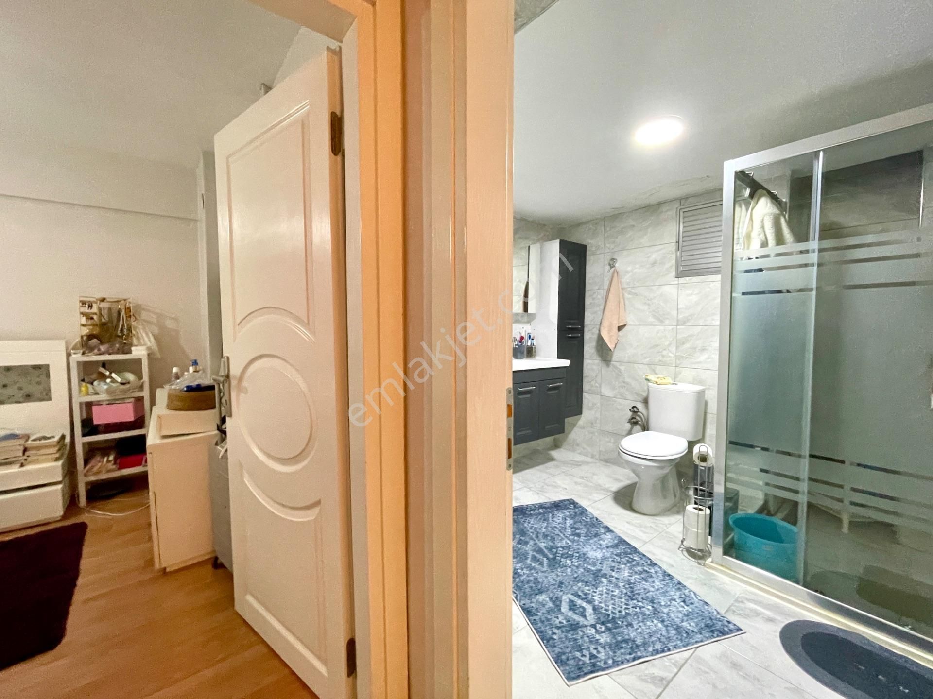 Mithatpaşa Cadde Üzeri, Bakımlı, Otoparklı, 3+1 Daire - Görsel 23
