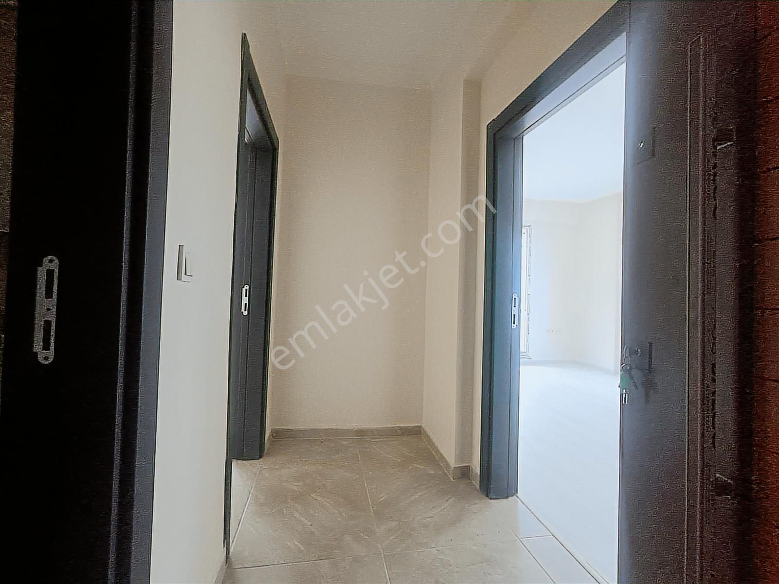 Sancak Emlak"tan 1+1 Kemalpaşada Lüks Daire - Görsel 2