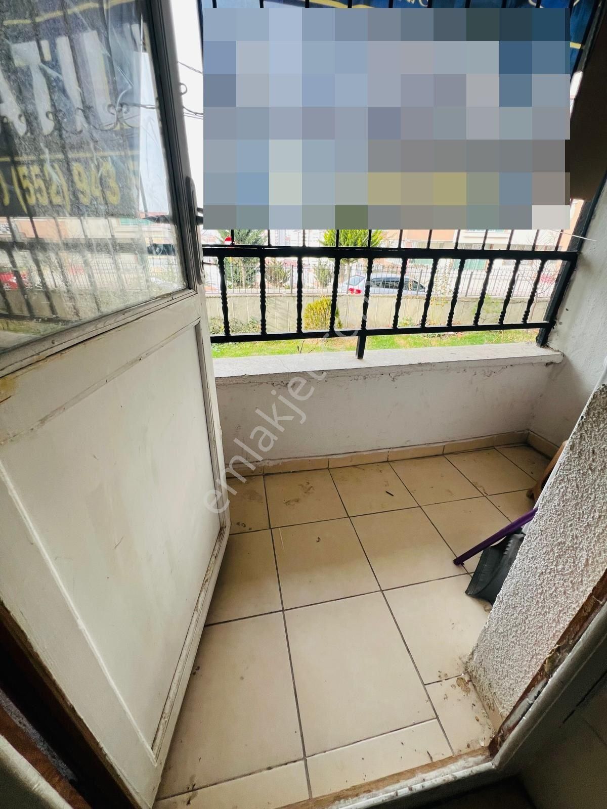Şehitler Caddesi Dibi Giriş Katta 3+1 Satılık Daire !!! - Görsel 16