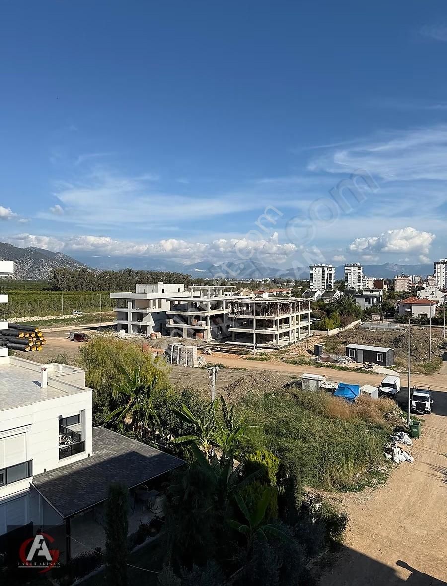 Faruk Arısan'dan Ana Yola Yakın Çok Geniş Bitim Aşamasında 1+1 - Görsel 11