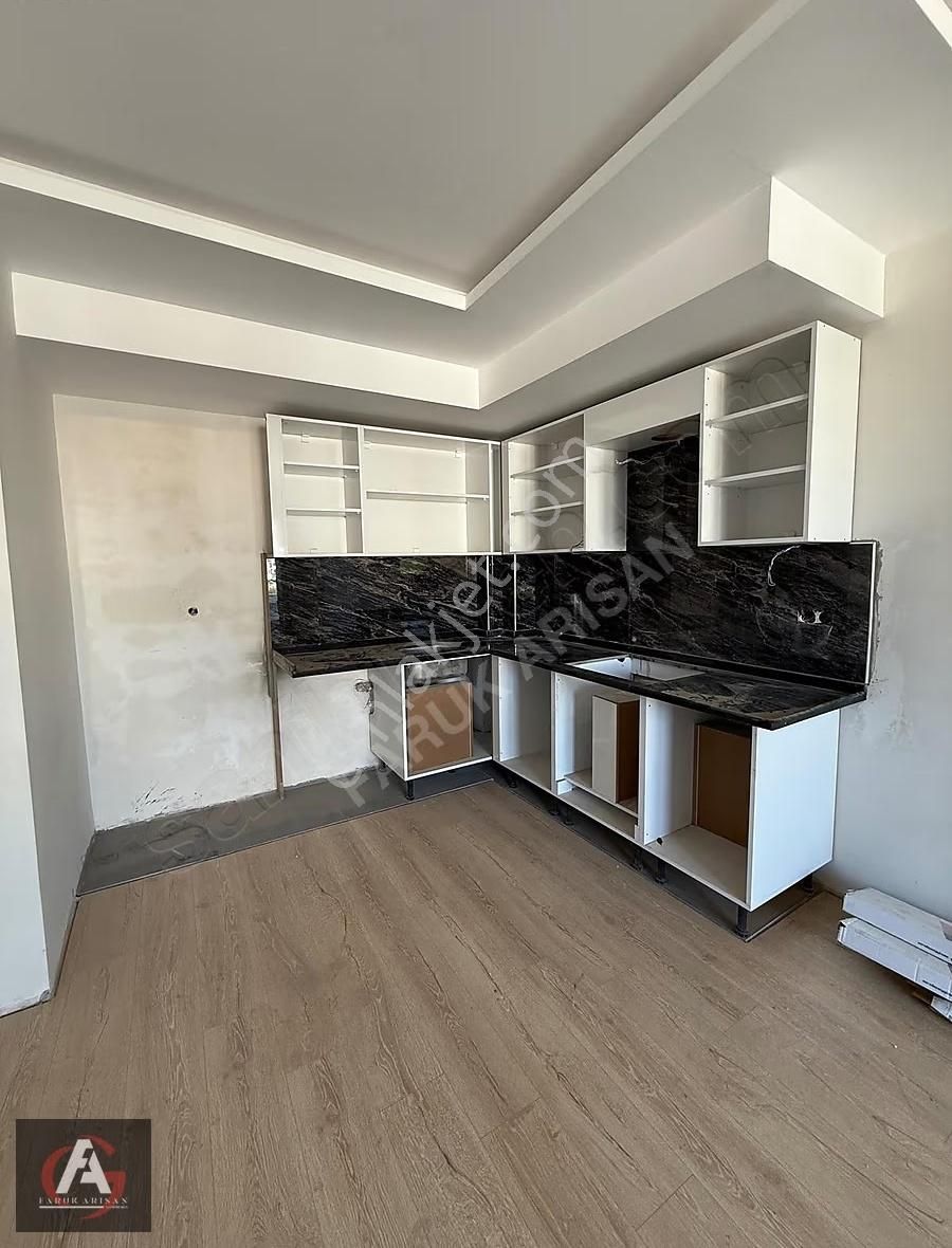 Faruk Arısan'dan Ana Yola Yakın Çok Geniş Bitim Aşamasında 1+1 - Görsel 13