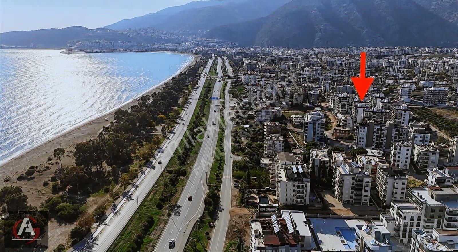 Denize Çok Yakın Ve Deniz Manzaralı Oturuma Hazır İskanlı 1+1 - Görsel 5