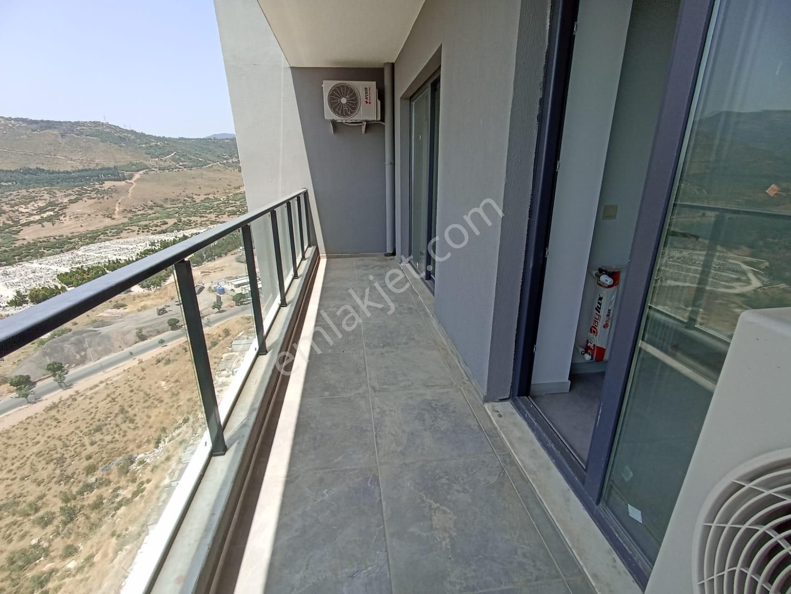 Havuzlu Güvenlikli Dasif Vista Sitesinde 3+1 Kiralık Daire - Görsel 5