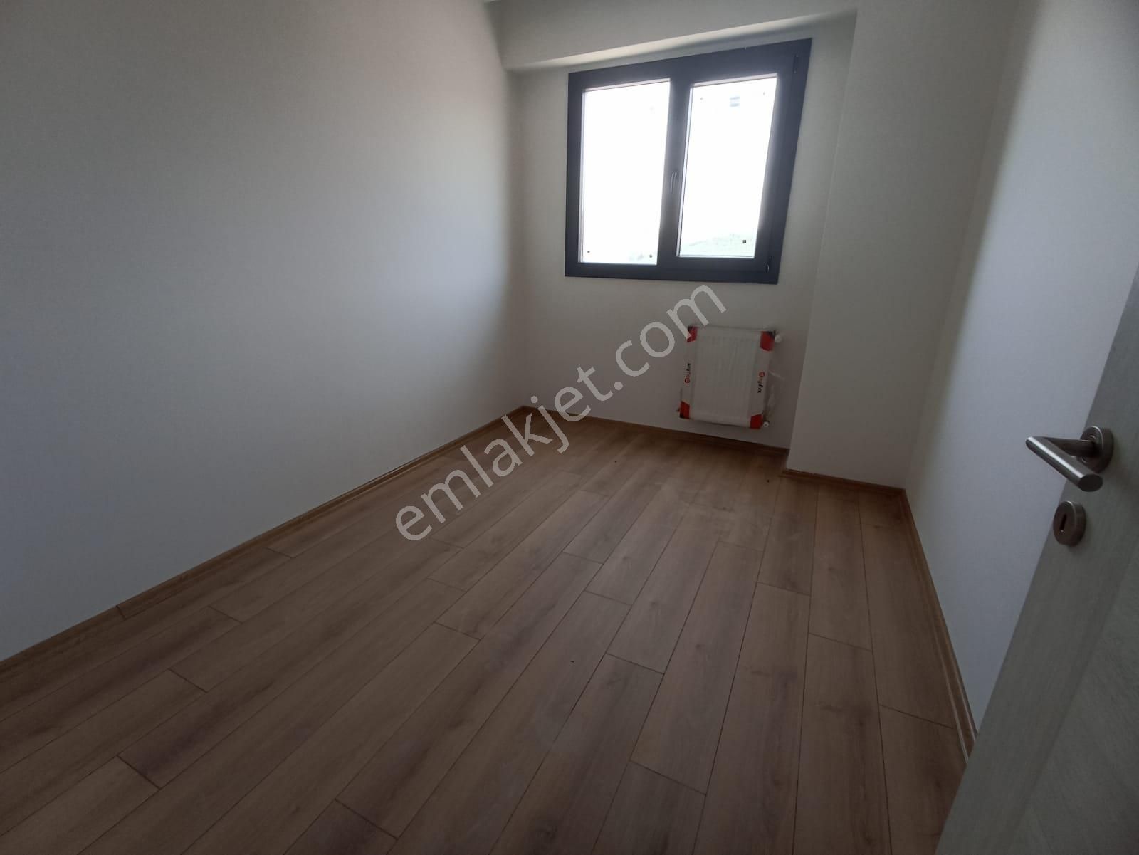 Havuzlu Güvenlikli Dasif Vista Sitesinde 3+1 Kiralık Daire - Görsel 10