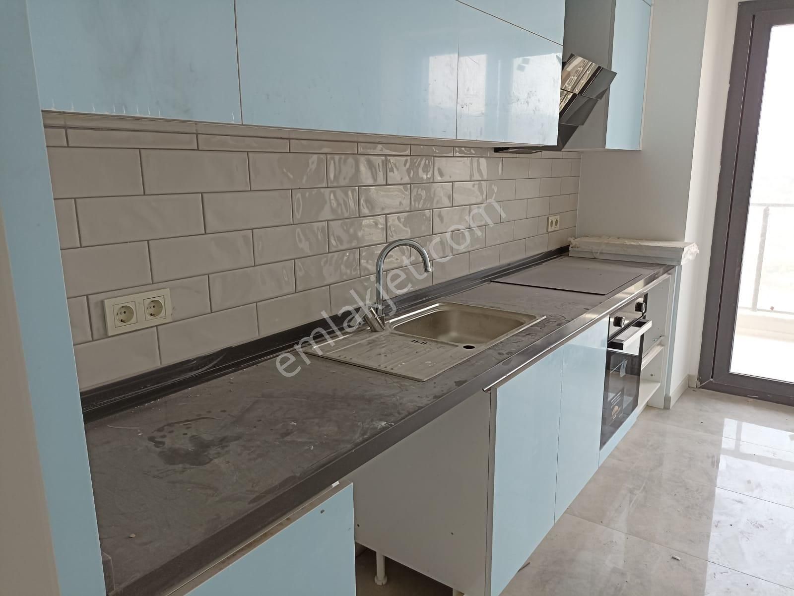 Havuzlu Güvenlikli Dasif Vista Sitesinde 3+1 Kiralık Daire - Görsel 8