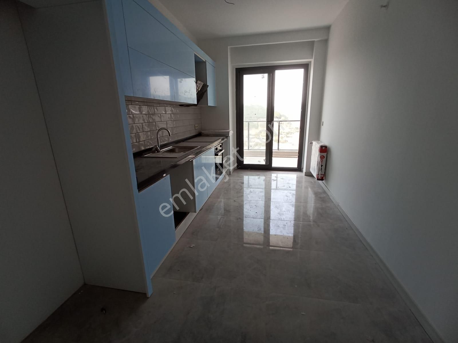 Havuzlu Güvenlikli Dasif Vista Sitesinde 3+1 Kiralık Daire - Görsel 6