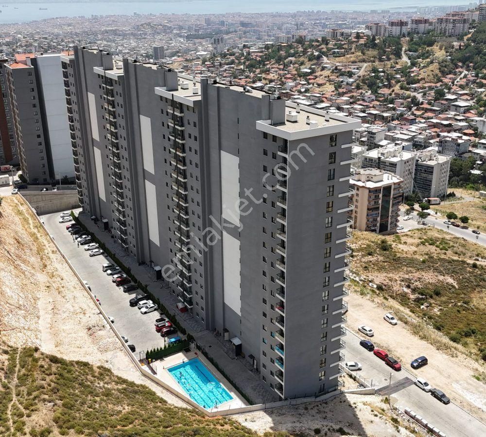 Havuzlu Güvenlikli Dasif Vista Sitesinde 3+1 Kiralık Daire - Görsel 2