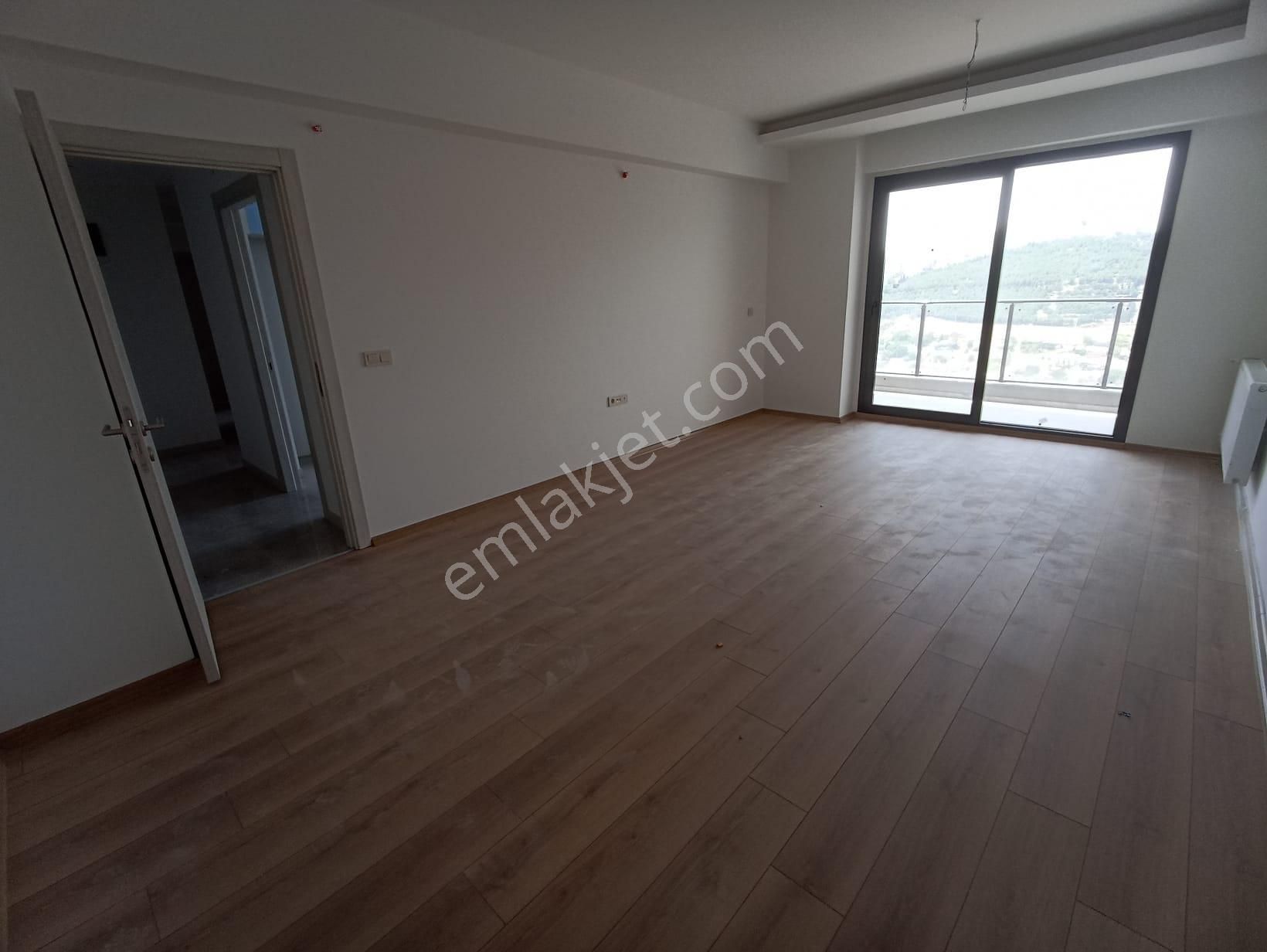 Havuzlu Güvenlikli Dasif Vista Sitesinde 3+1 Kiralık Daire - Görsel 13