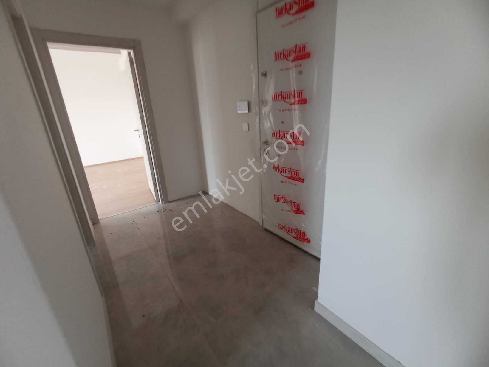 Havuzlu Güvenlikli Dasif Vista Sitesinde 3+1 Kiralık Daire - Görsel 12