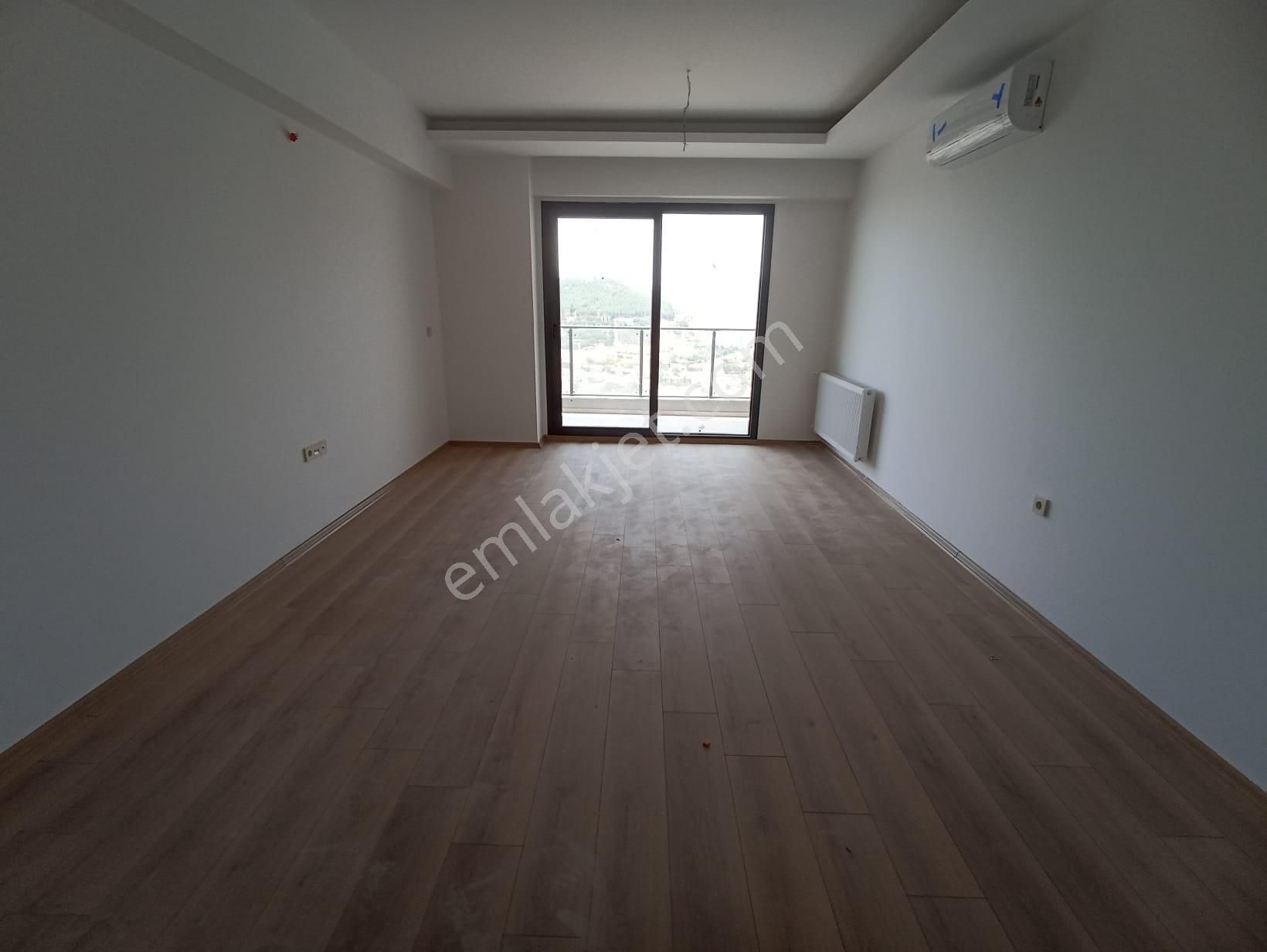 Havuzlu Güvenlikli Dasif Vista Sitesinde 3+1 Kiralık Daire - Görsel 19