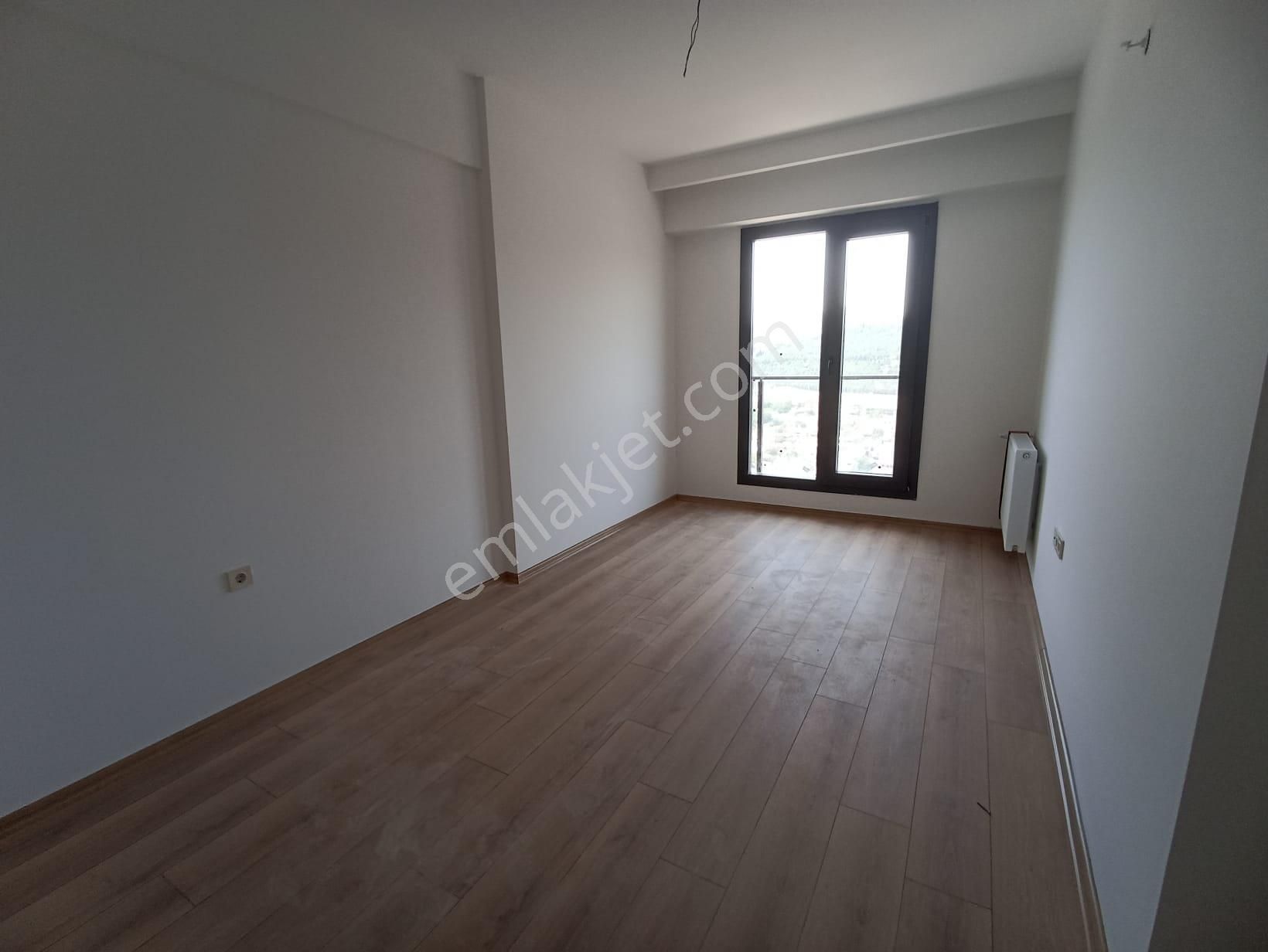 Havuzlu Güvenlikli Dasif Vista Sitesinde 3+1 Kiralık Daire - Görsel 17