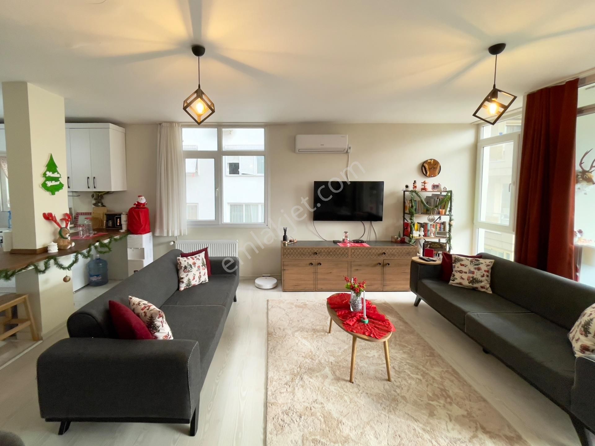 Göztepe, Susuzdede Mevkii, Deniz Manzaralı, Tadilatlı, 3+1 Daire - Görsel 13